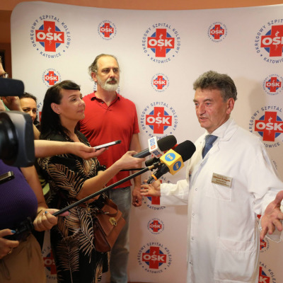lekarze prezentują Autonomiczny Laser Wspomagany AI - Eagle Od BELKIN Vision