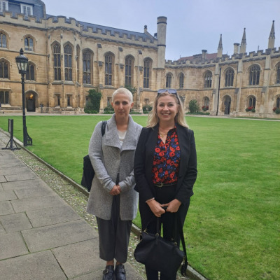 Prof. Ilona A. Kopyta oraz lek. Jadwiga Siemek- Mitela z wizytą w Cambridge