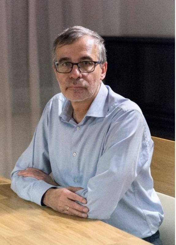 prof. dr hab. n. farm. Janusz Kasperczyk